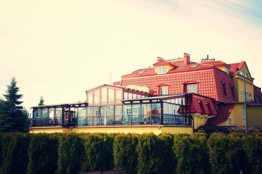 Hotel Mazurski Dworek Mikolajki  Exterior photo