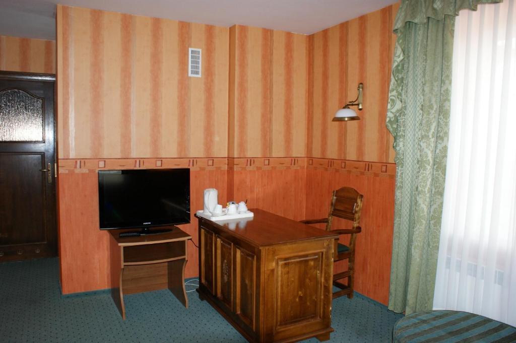 Hotel Mazurski Dworek Mikolajki  Room photo